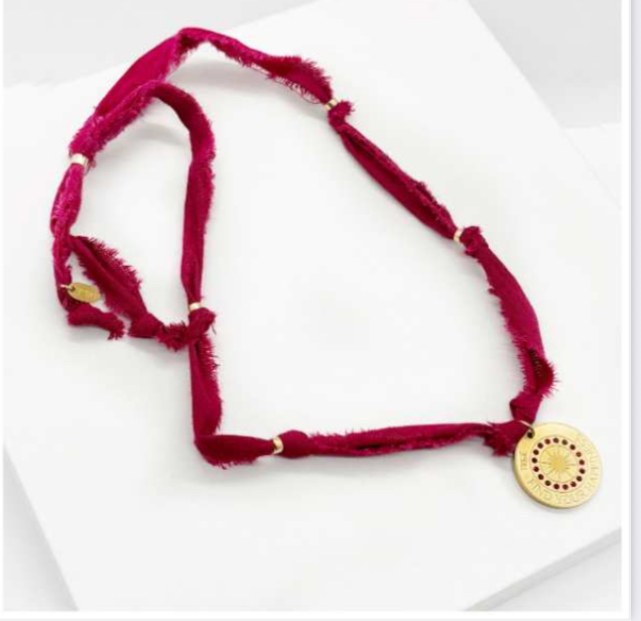 Medallón “Brújula de la Felicidad” – Madre Faro - Imagen 4